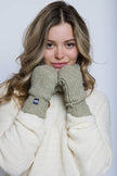 Women's knit mittens