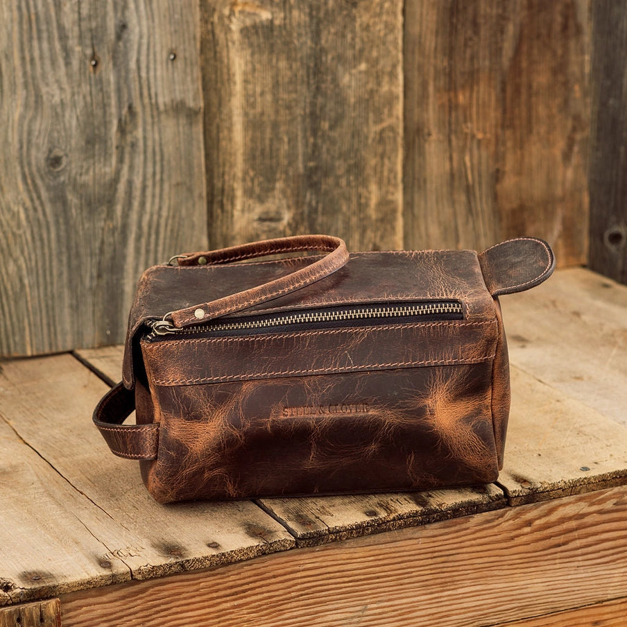 Men's toiletry bag