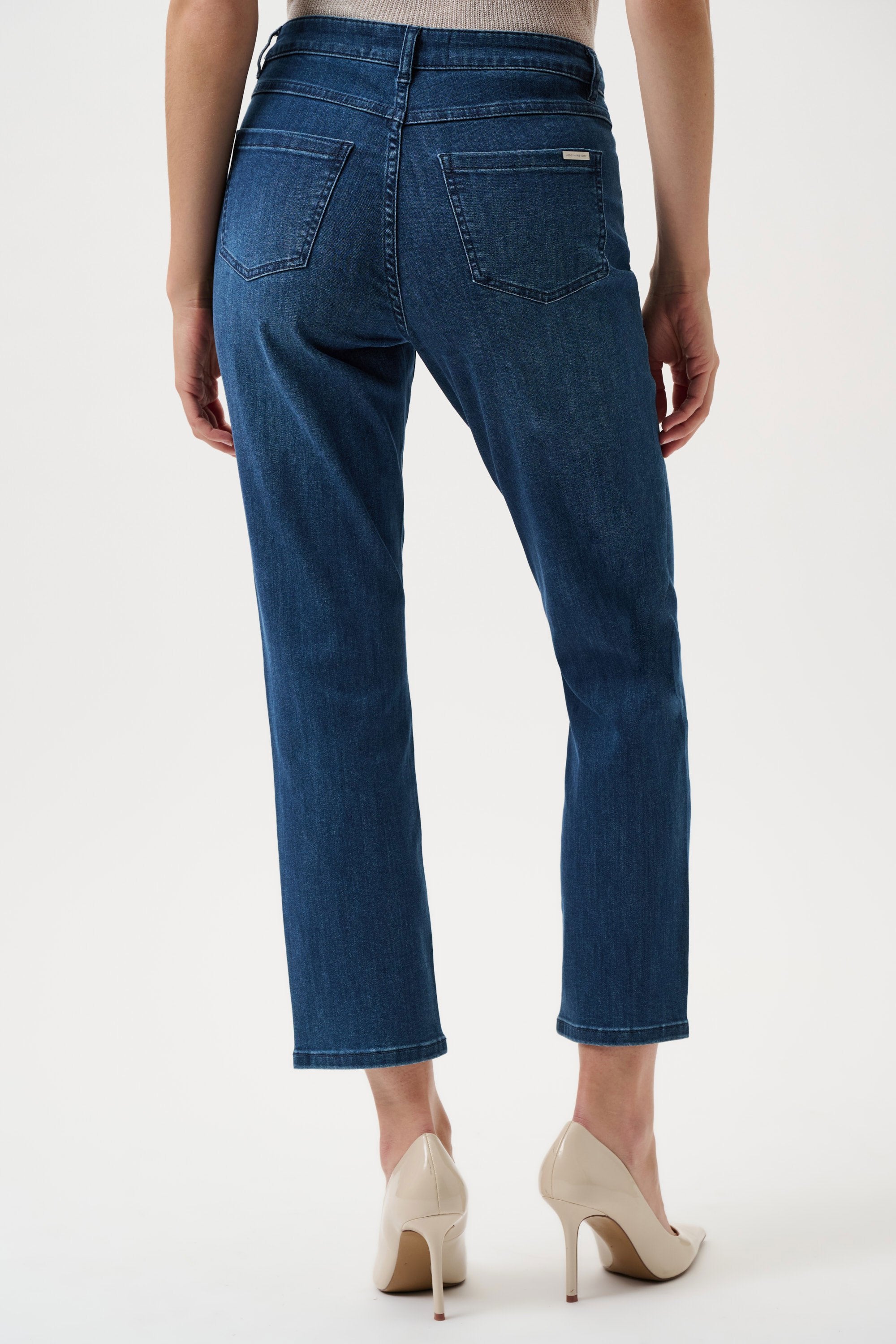 Gia Classic Slim Fit Stretch Jeans