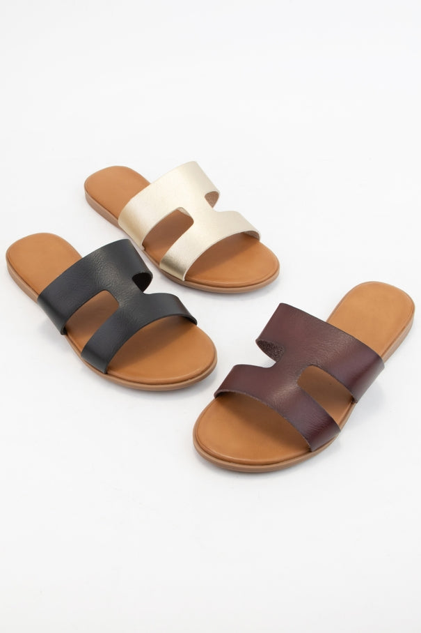 Arianna Side cutout Sandal