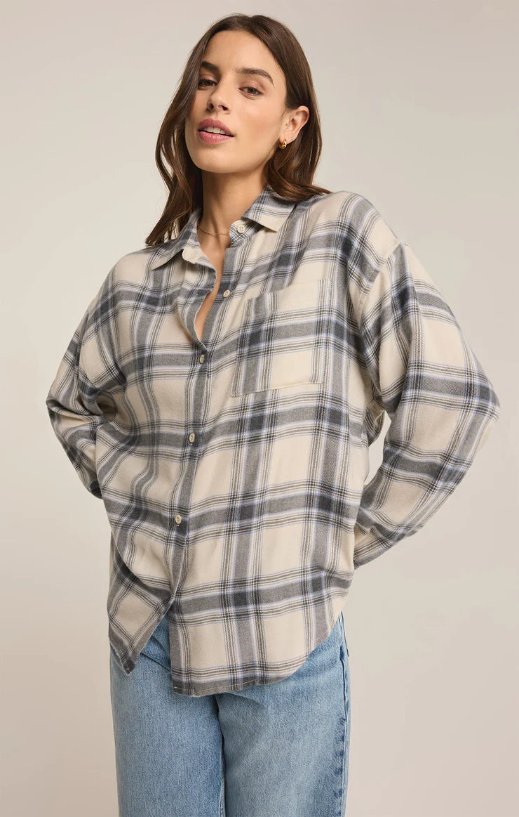 Women's plaid button up