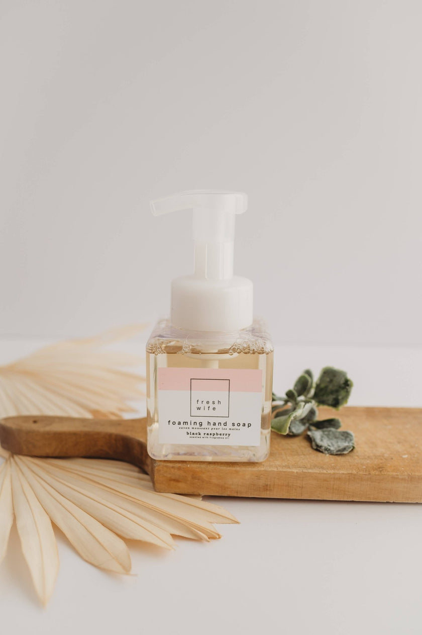 Black Raspberry Foaming Soap - Distractions Clothing