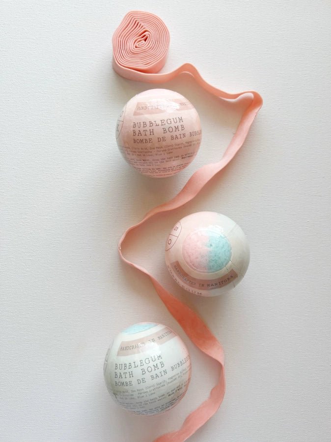 Bubblegum Bath Bomb - Distractions Clothing