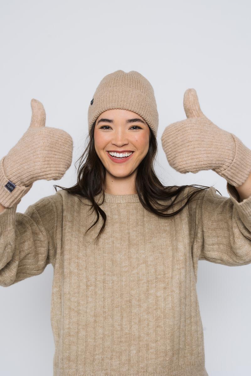 Classic Mitts - Distractions Clothing