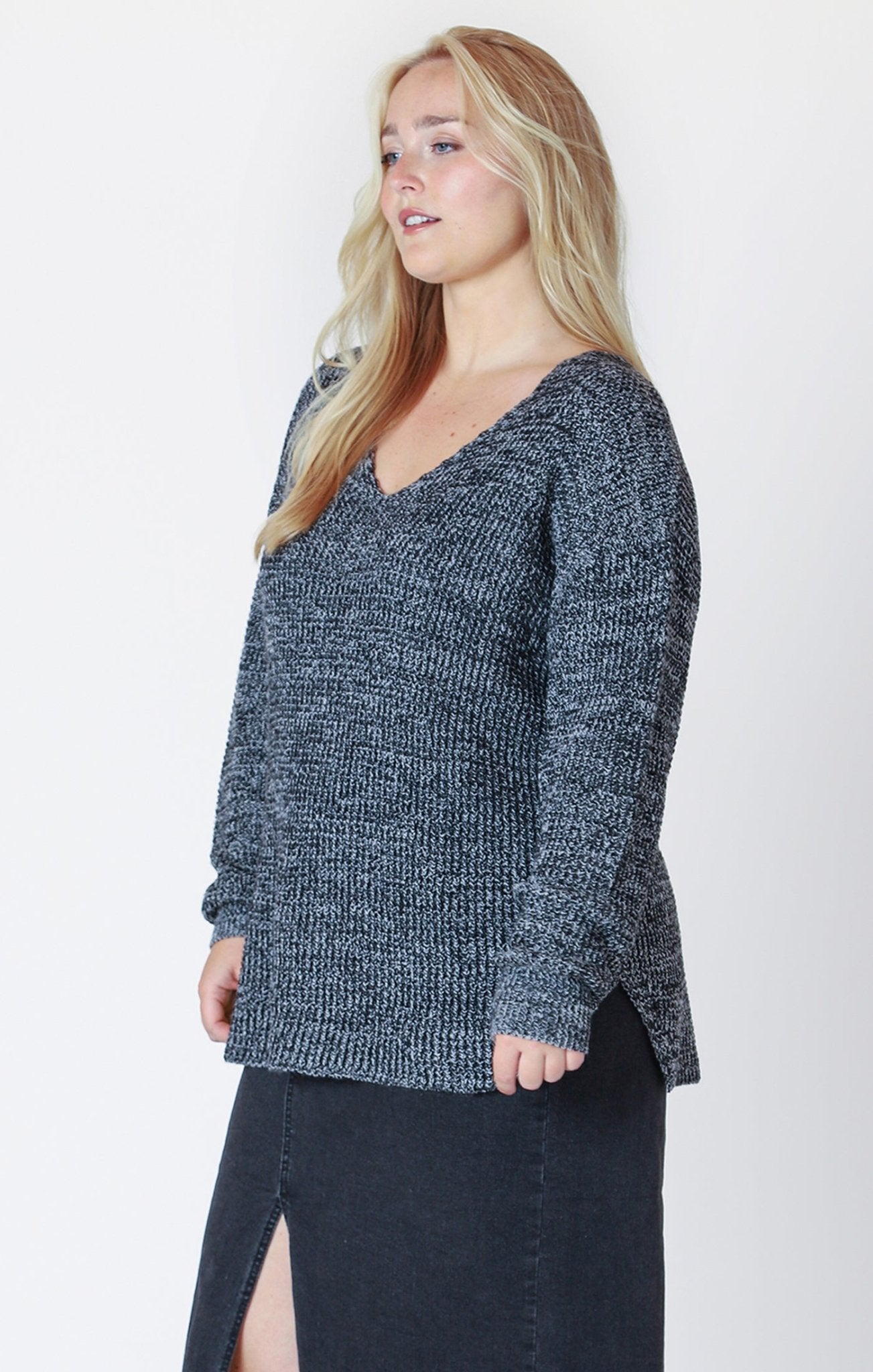 Curvy Jada Knit Sweater - Distractions Clothing