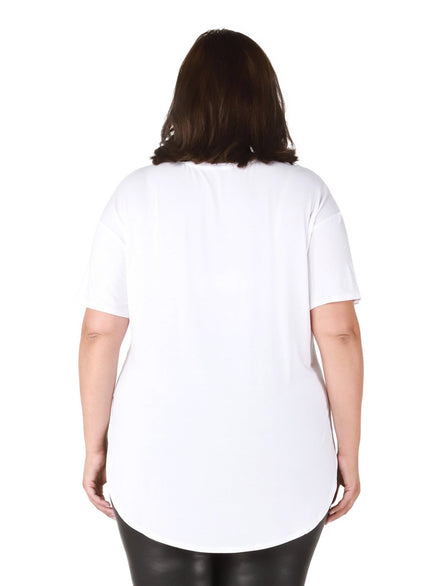 Curvy Round Hem Tee - Distractions Clothing