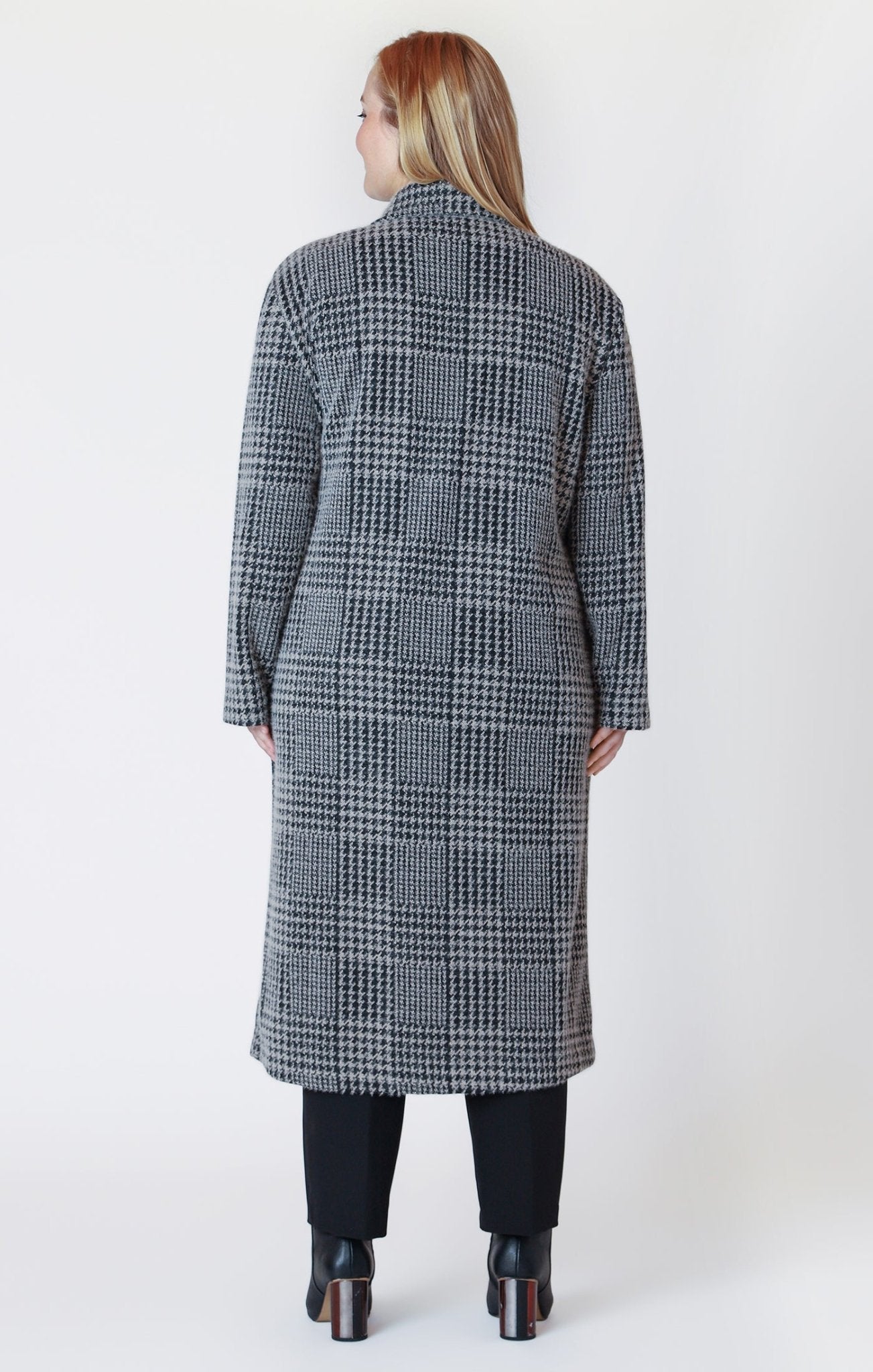 Dakota Curvy Plaid Coat - Distractions Clothing