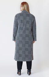 Dakota Curvy Plaid Coat - Distractions Clothing