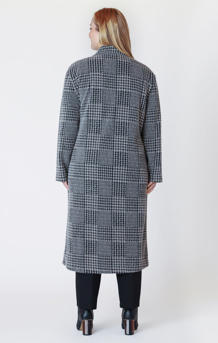 Dakota Curvy Plaid Coat - Distractions Clothing