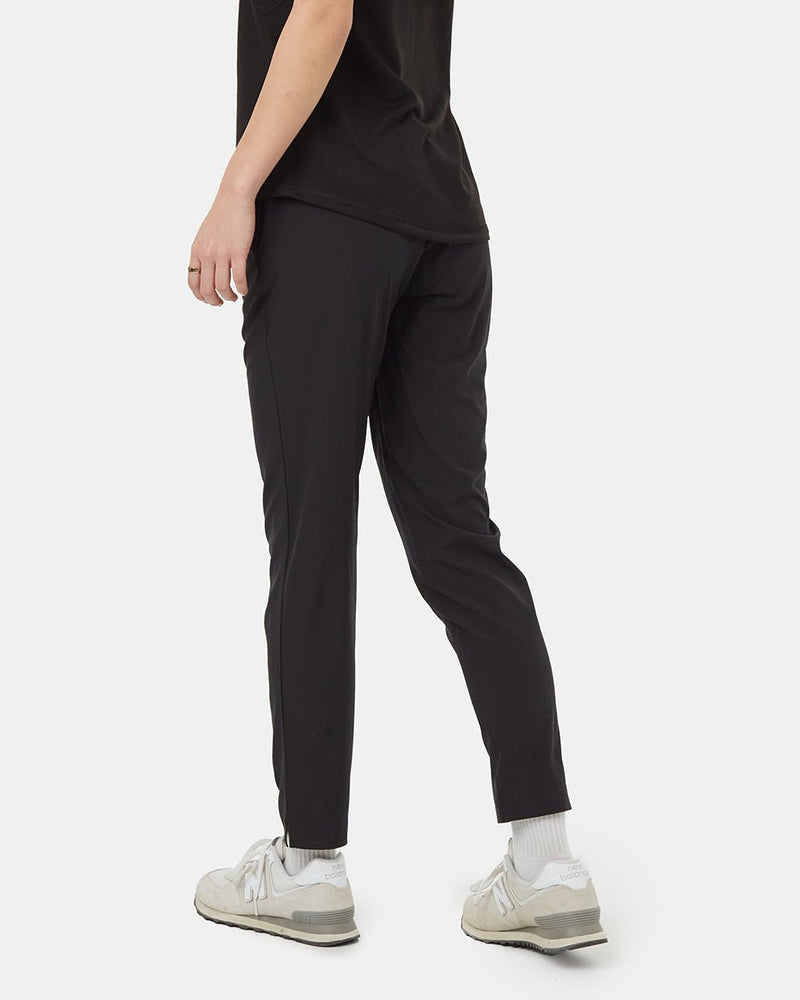 InMotion Lightweight Pant - Distractions Clothing