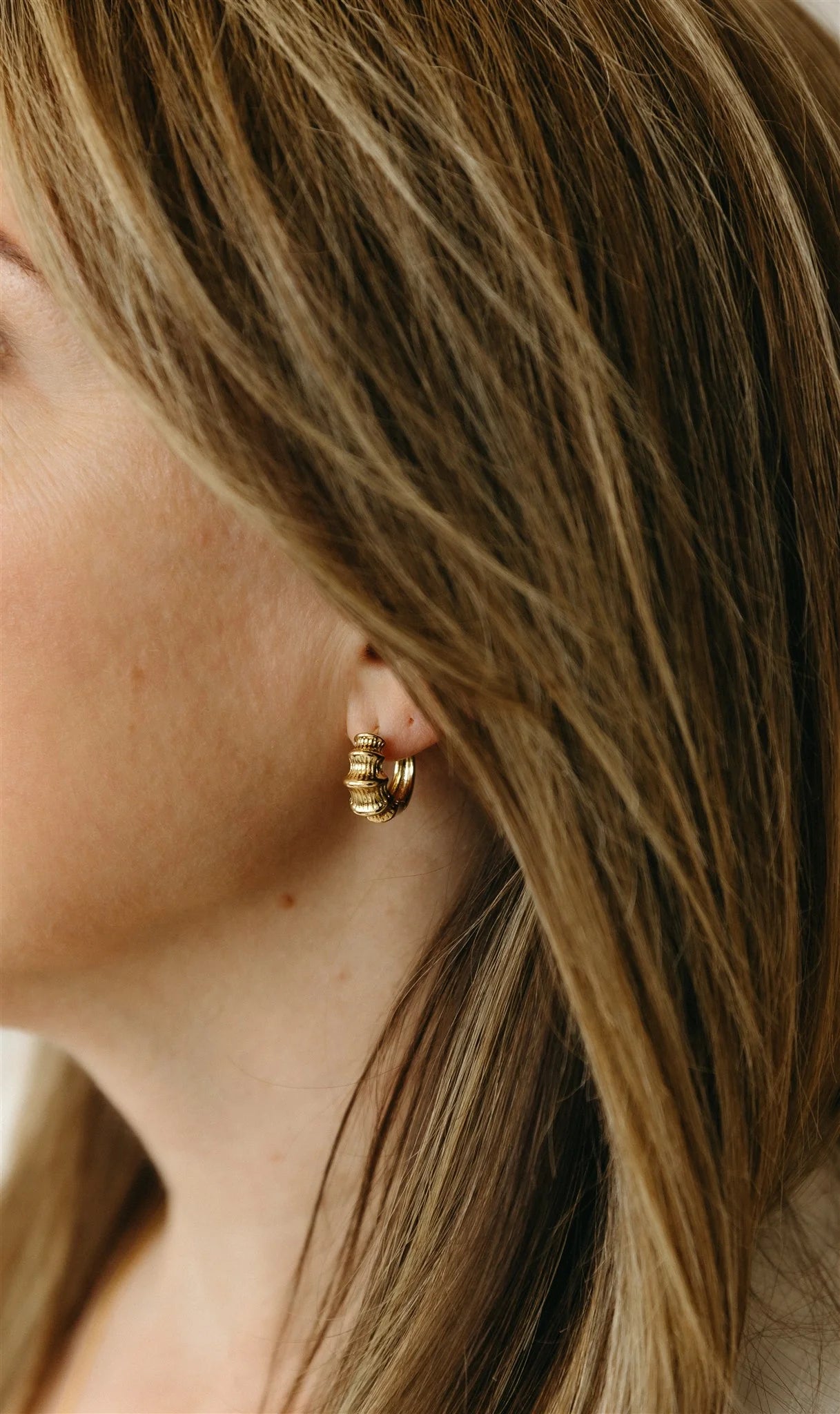 Isa Hoops - Distractions Clothing