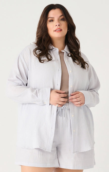 Riley Curvy Textured Blouse - Distractions Clothing