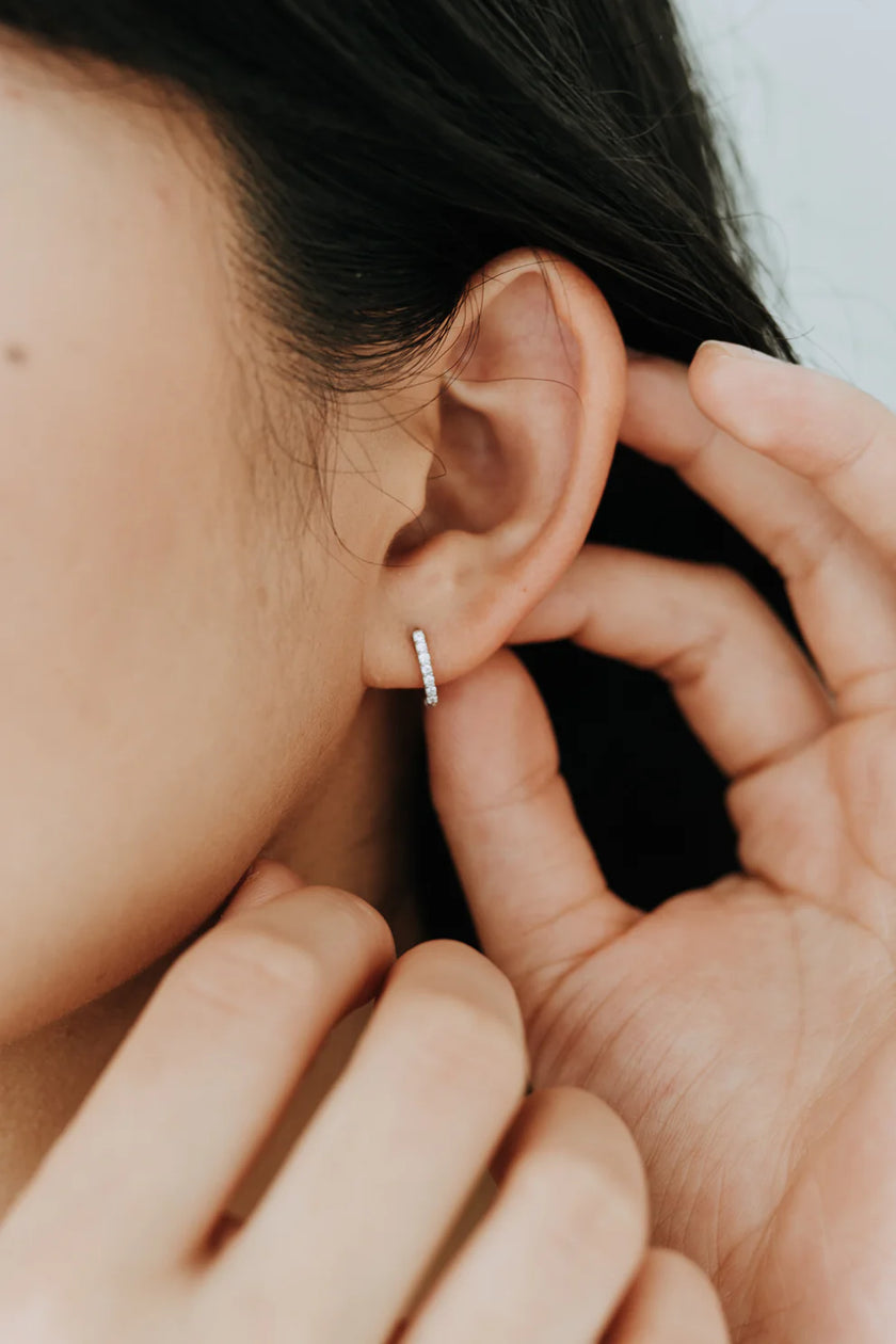 Women's sterling silver small hoop earrings