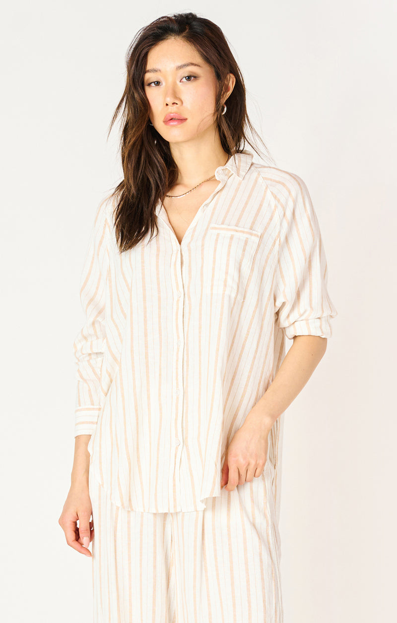 WOMENS LONG SLEEVE BUTTON UP OVERSIZED DEX SHIRT