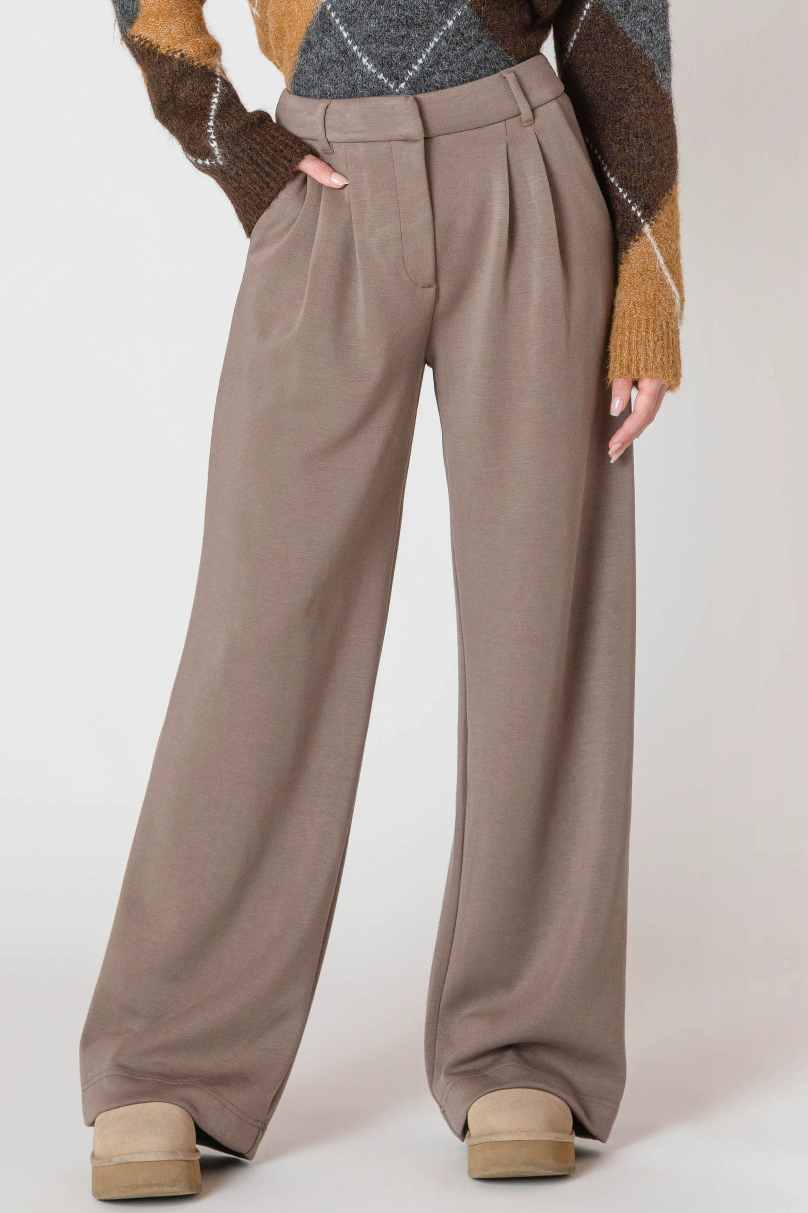 Women's wide leg trouser