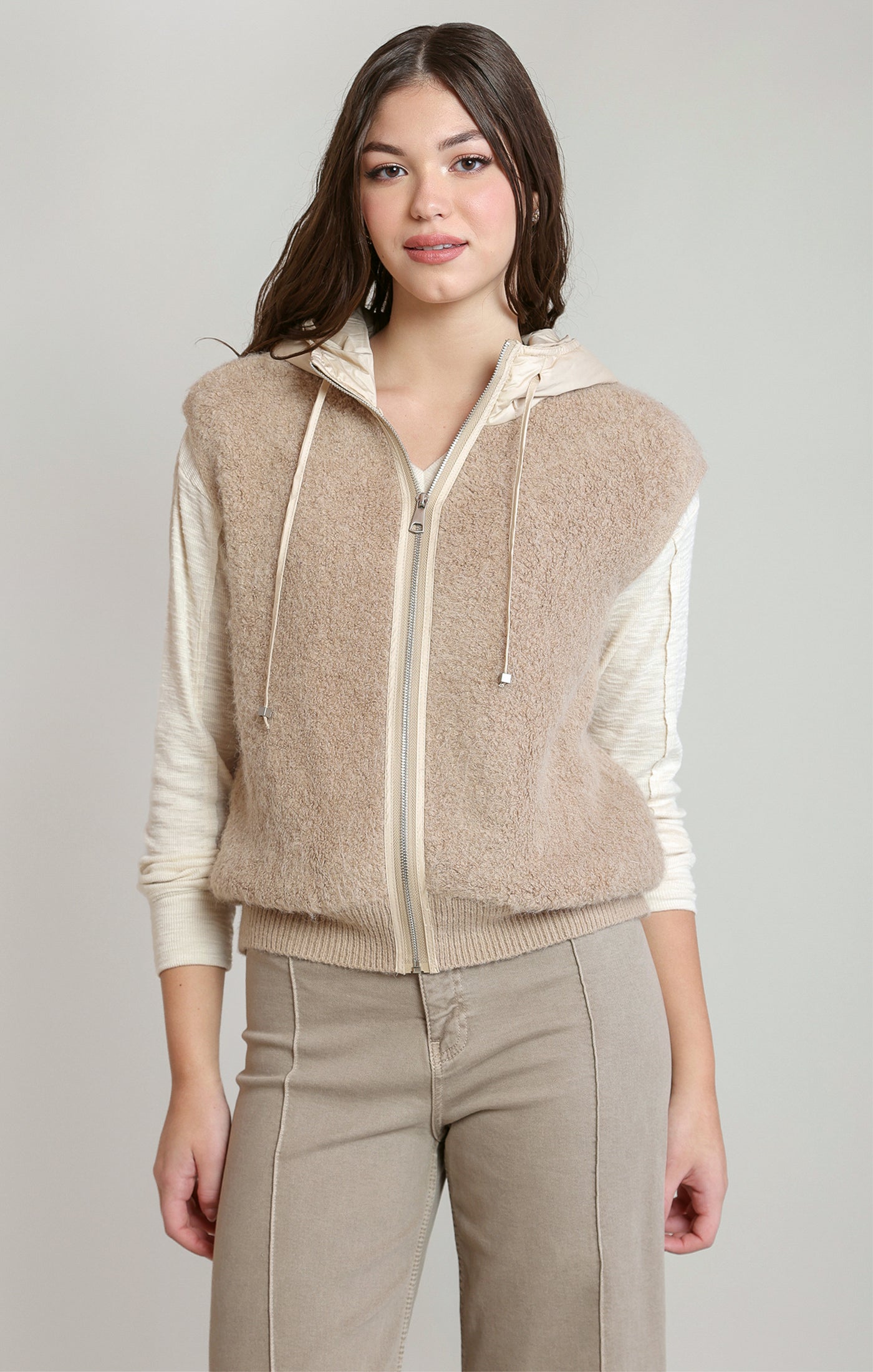 Laurel Vest
