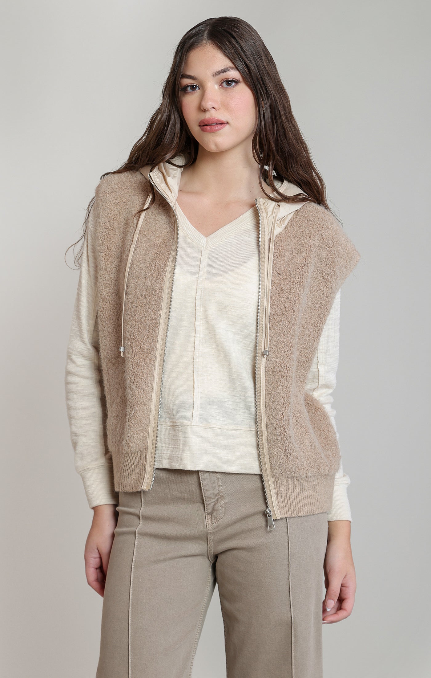 Laurel Vest