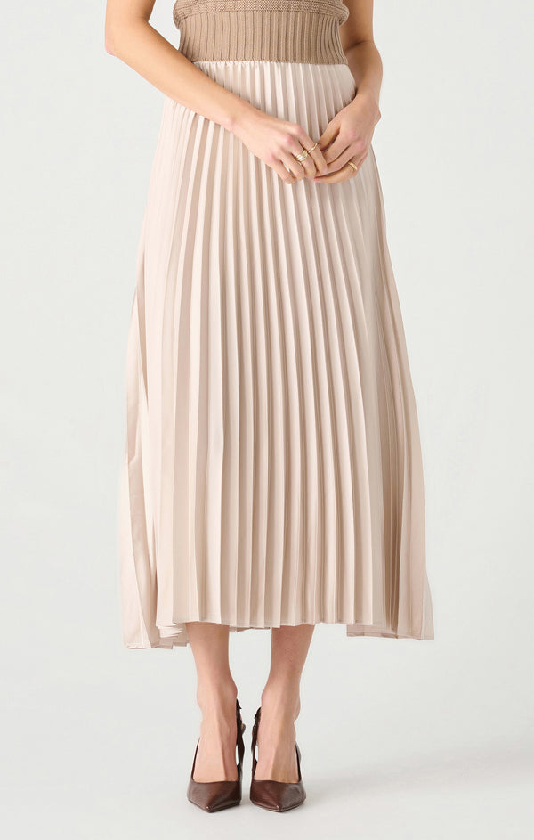 Curvy Cara Pleated Maxi Skirt