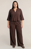 curvy wide leg pant crinkle material cocoa curvy pant