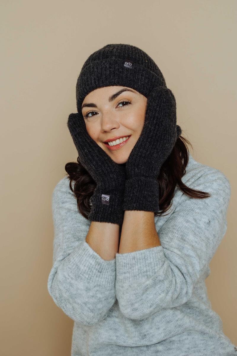 Classic Mitts - Distractions Clothing