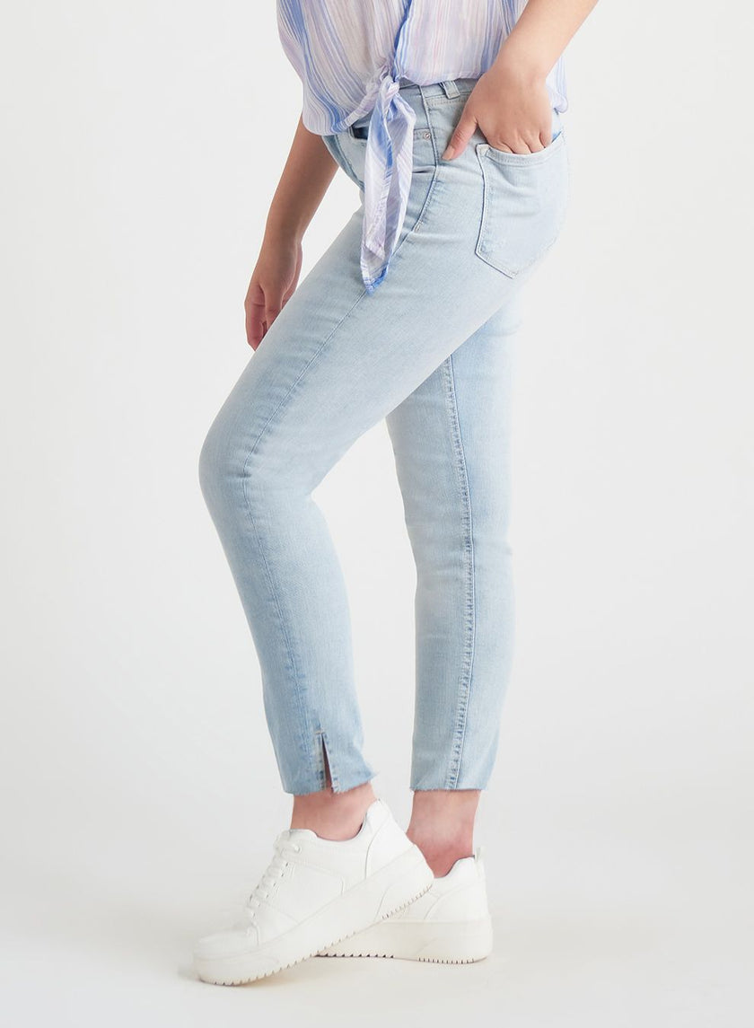 Crop Light Bleach Skinny Jean - Distractions Clothing