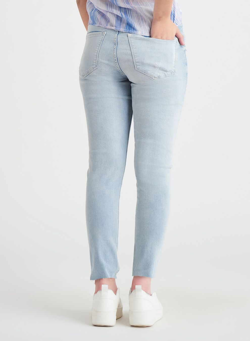 Crop Light Bleach Skinny Jean - Distractions Clothing