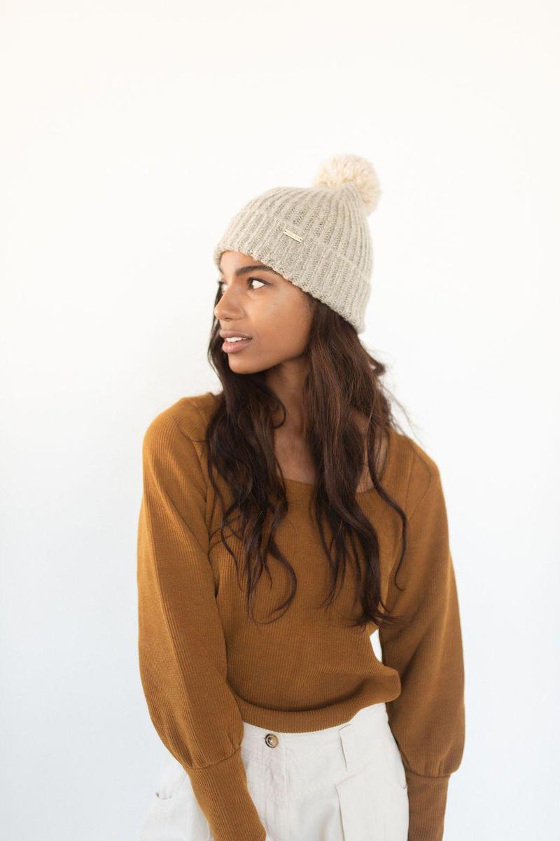 Mo Pom Beanie - Distractions Clothing