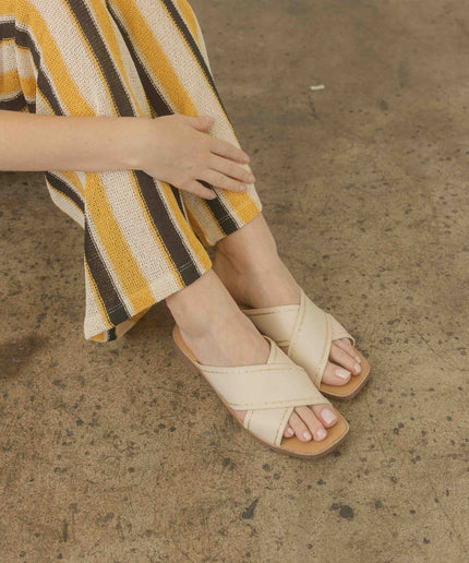 The Stella Flat Sandal - Distractions Clothing